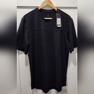 NWT adidas city base Tee
